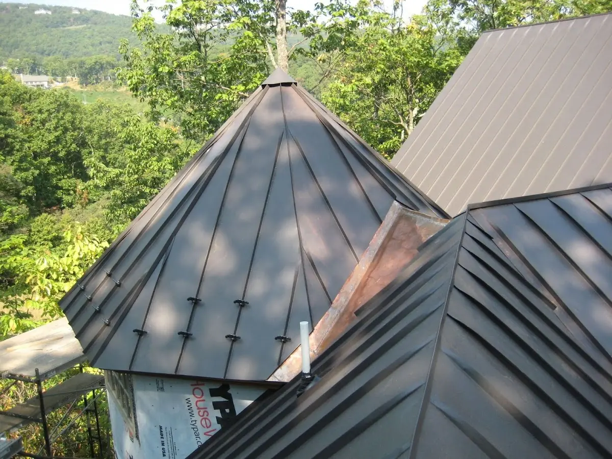 Professional Roof Tarp Installation by Craftsman Roofing in Saint Josephs